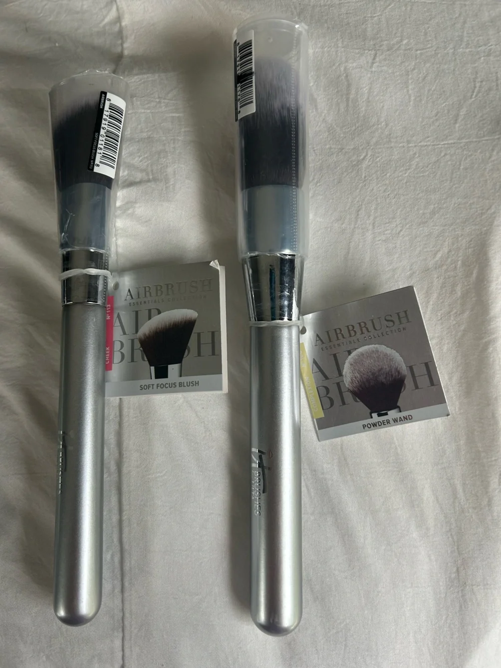 New With Tags- Powder Wand & Soft Focus Blush Brush Set - Silver, by IT for Ulta